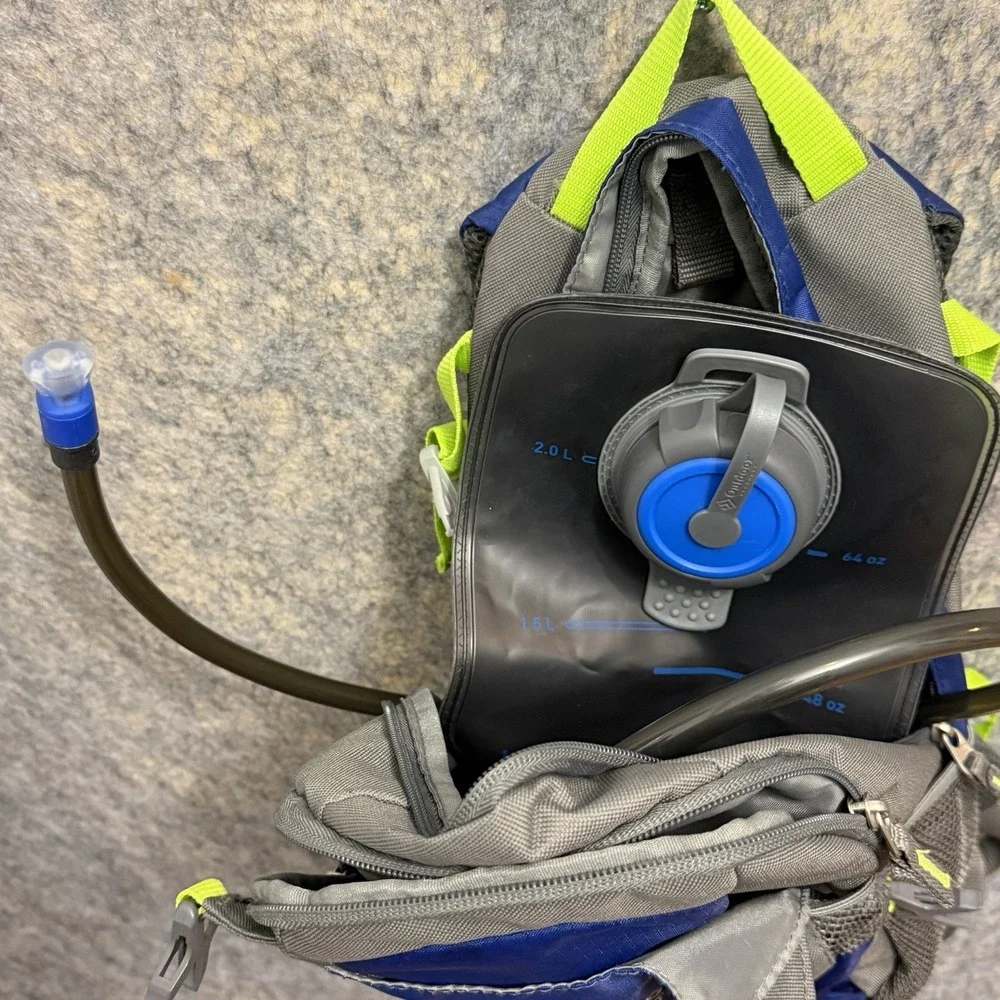Outdoor Products 13L Hydration Backpack 2L Bladder Hiking Bike Blue Gray